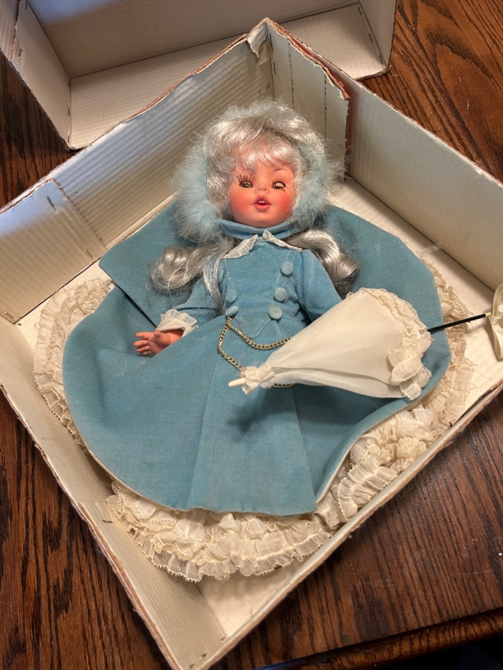 Vintage Furga doll Elisabetta